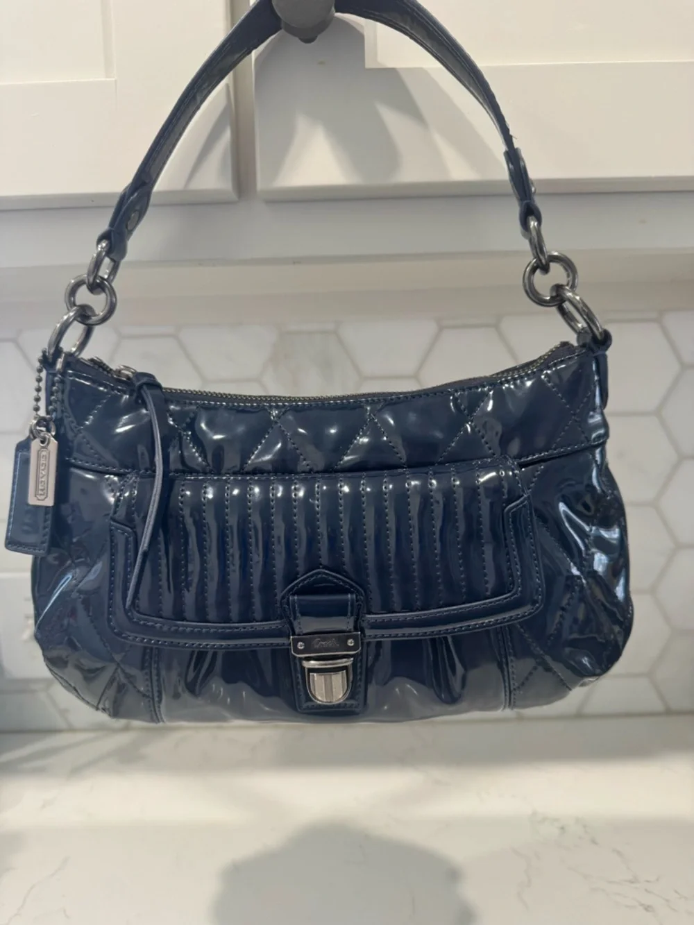 Coach Poppy Liquid Gloss - Picture 16 of 16